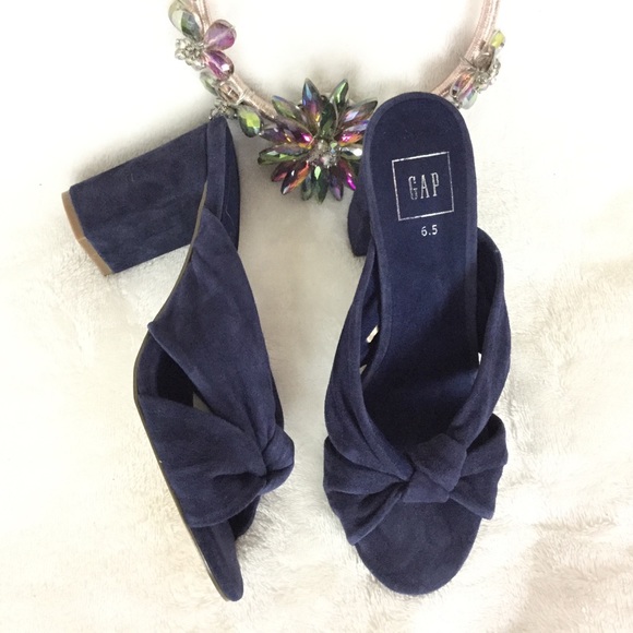 GAP Shoes - Gap / Slip on heel suede sandals